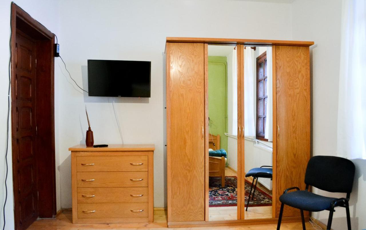 Grandpa'S Hidden Crib, 6 Bedroom, Pet Friendly Сіная Екстер'єр фото