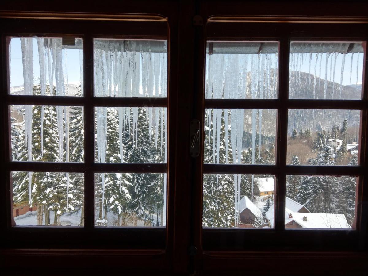 Grandpa'S Hidden Crib, 6 Bedroom, Pet Friendly Сіная Екстер'єр фото