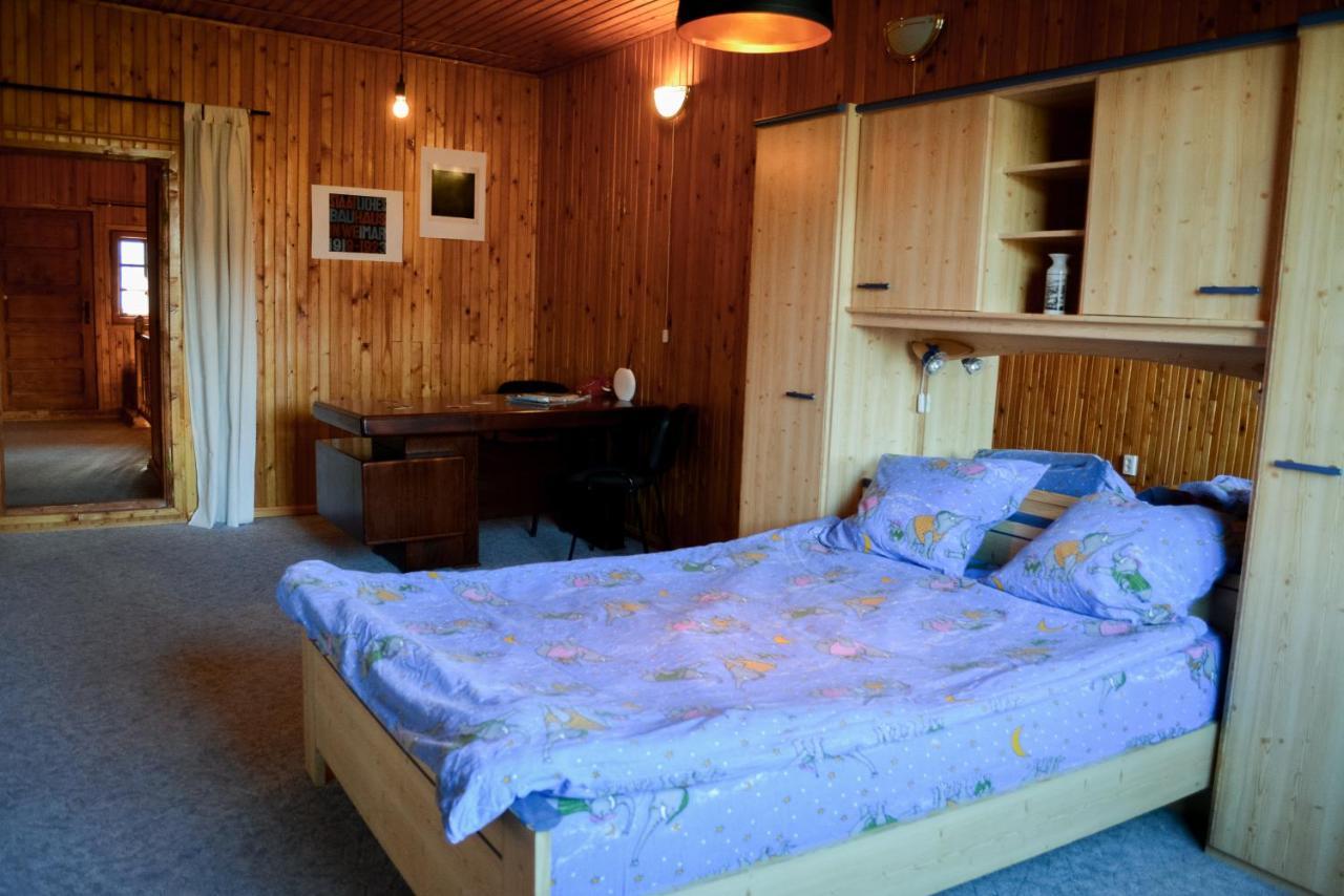 Grandpa'S Hidden Crib, 6 Bedroom, Pet Friendly Сіная Екстер'єр фото